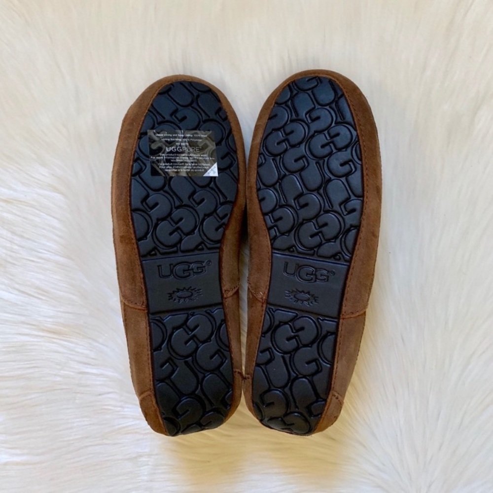 UGG Men’s Ascot Chestnut Suede Loafer Slippers - Picture 7 of 7